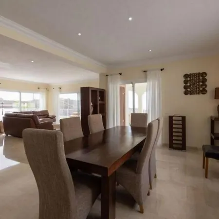 Prázdninový dům Lovely 4-bed House In Costa Adeje Costa Adeje (Tenerife)